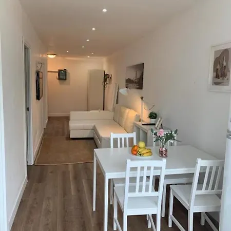 Loft Europa Fira Apartment